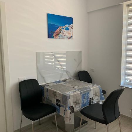 49Er Apartament Navodari Ngoại thất bức ảnh