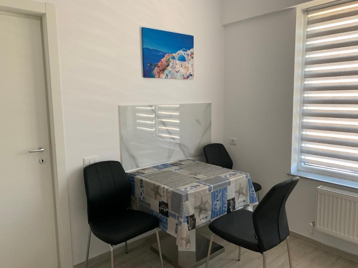 49Er Apartament Navodari Ngoại thất bức ảnh